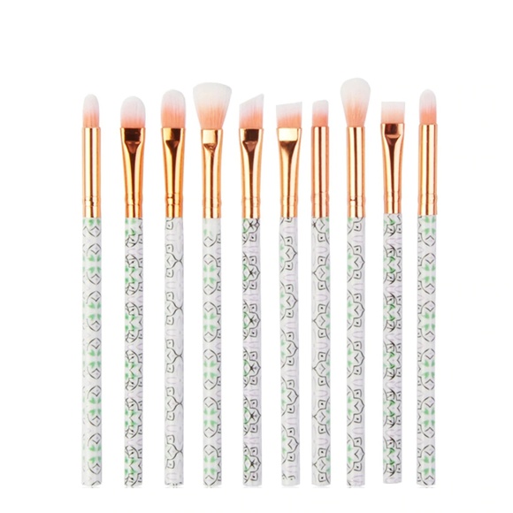 Other - NEW MAANGE 10PCS Make Up Brushes Set